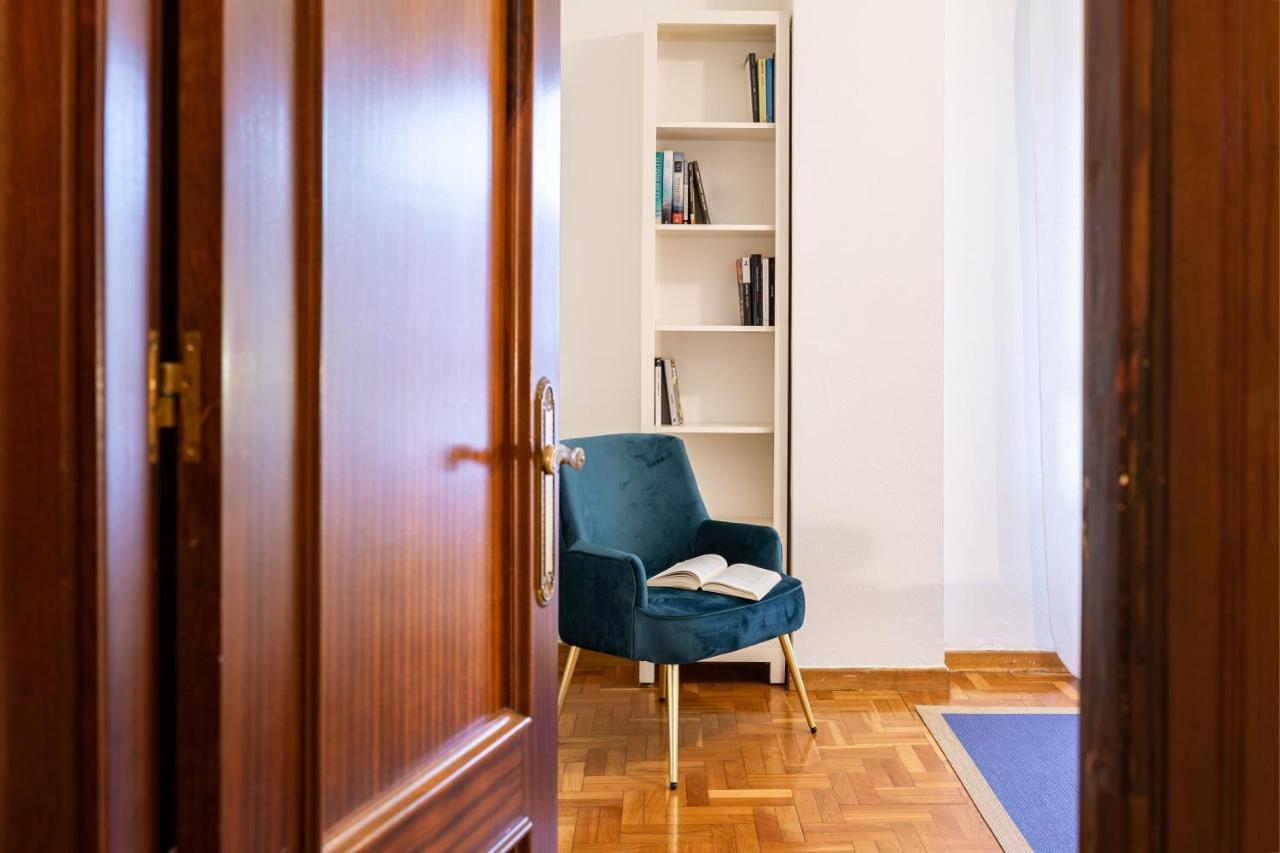 Apartment Primera Linea De Playa Con Plaza De Garaje Y Wifi *